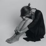 Mental Illness Adalah Gangguan Kesehatan Mental? Yuk Kenali Penjelasan dan Ciri-Cirinya!