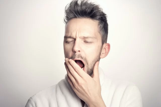 Apa Itu Insomnia? Ini Penyebab, Gejala, & Cara Mengatasinya